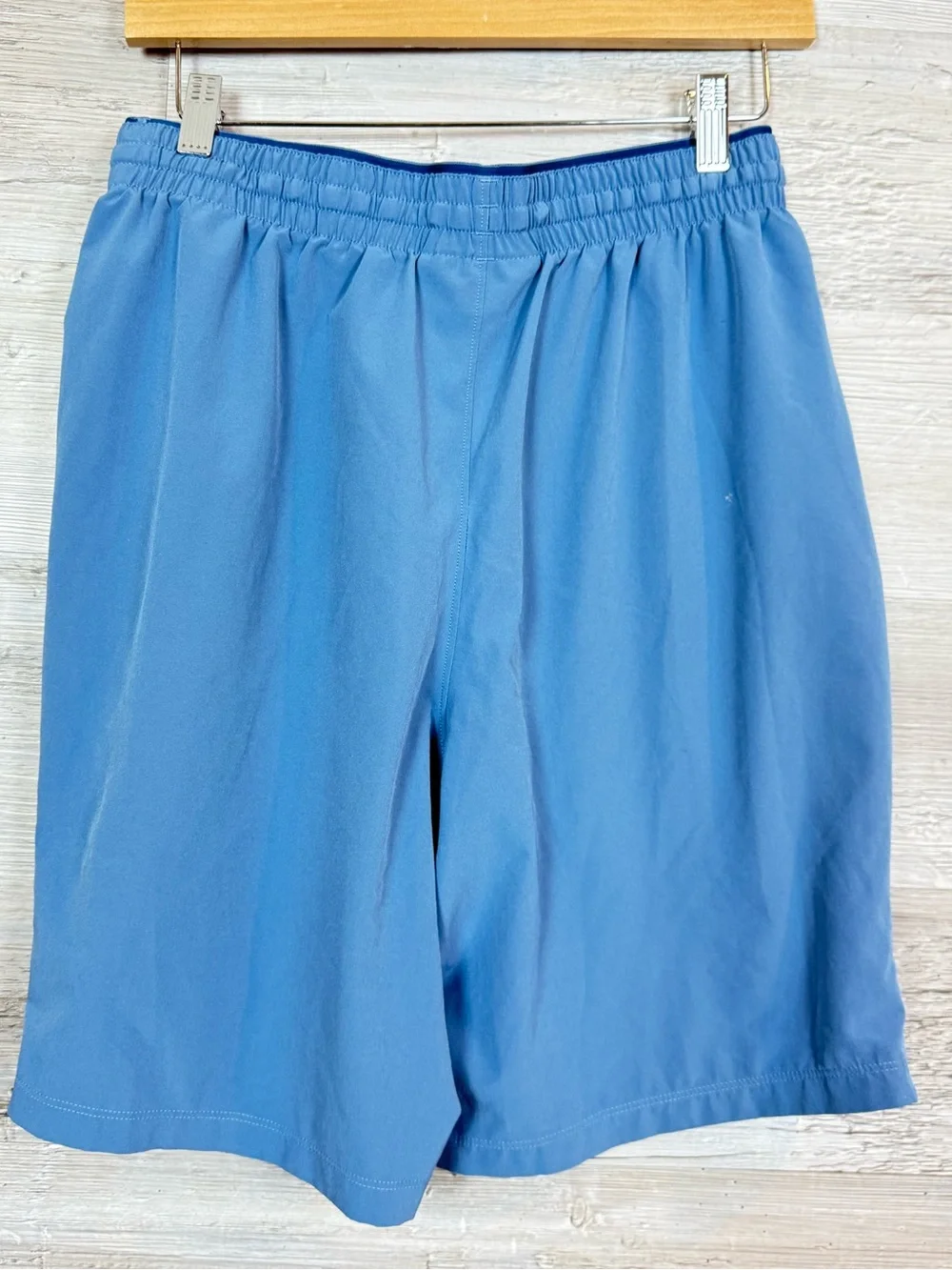 Under Armour HeatGear Blue Athletic Shorts Mens Medium Drawstring Running Gym